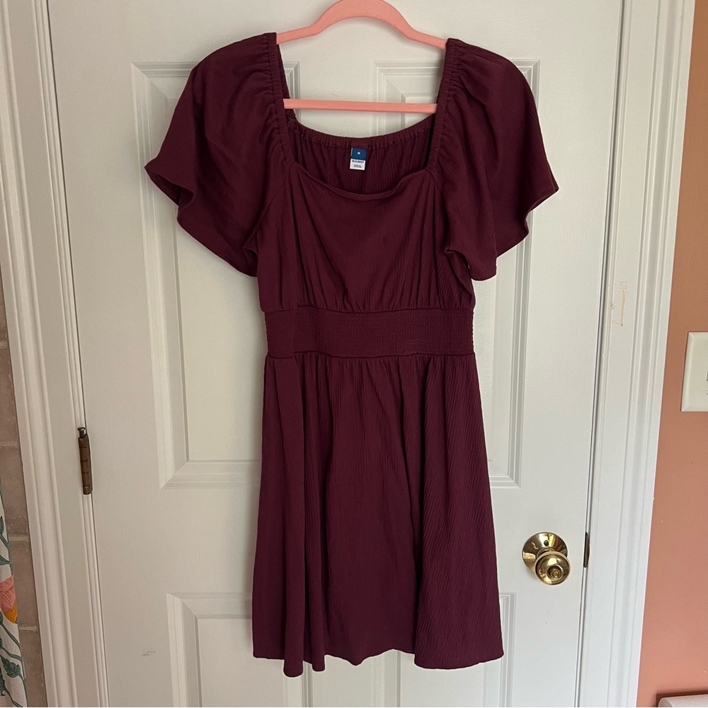 Old Navy Plum Textured Dress with Flutter Sleeves size M
